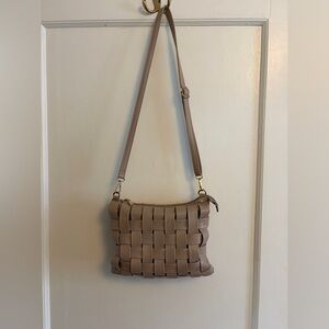 Anthroplogie | Lindy Woven Clutch Crossbody